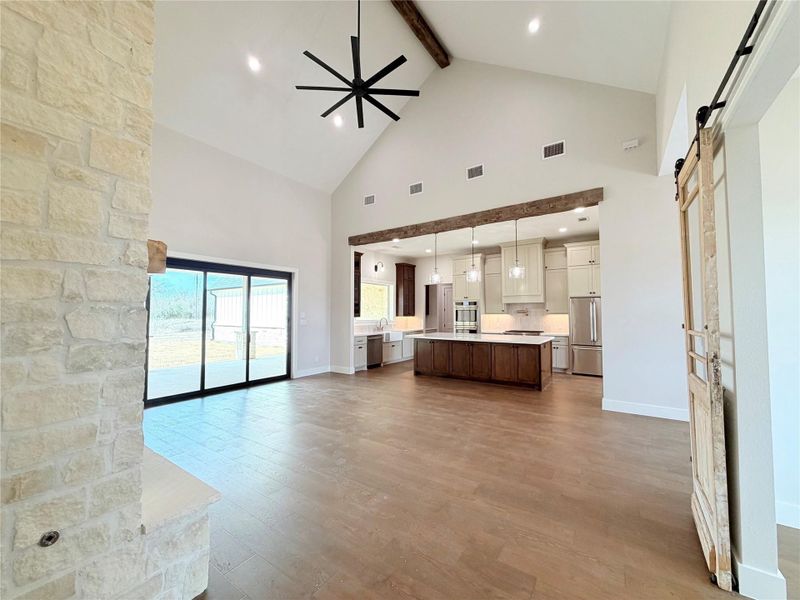 Spacious, unfurnished interior of a new home in , Washington (Image 45).