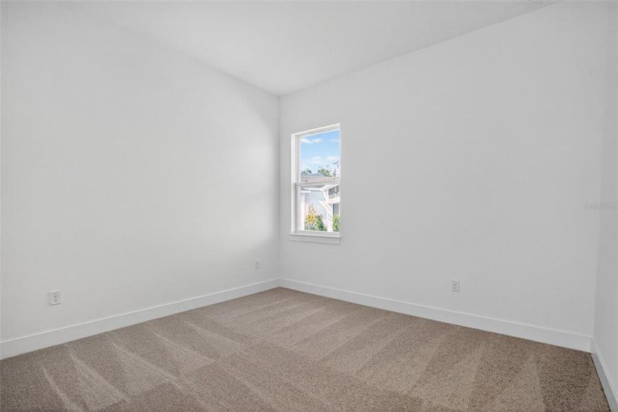 Spacious, unfurnished interior of a new home in , Parrish (Image 9).