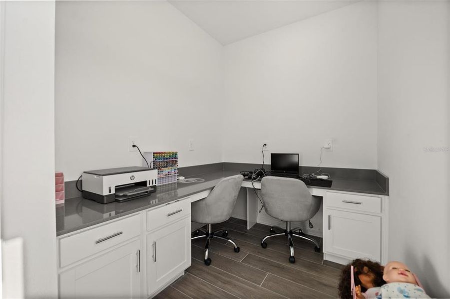 Furnished interior view inside a new home in , Winter Garden (Image 28).