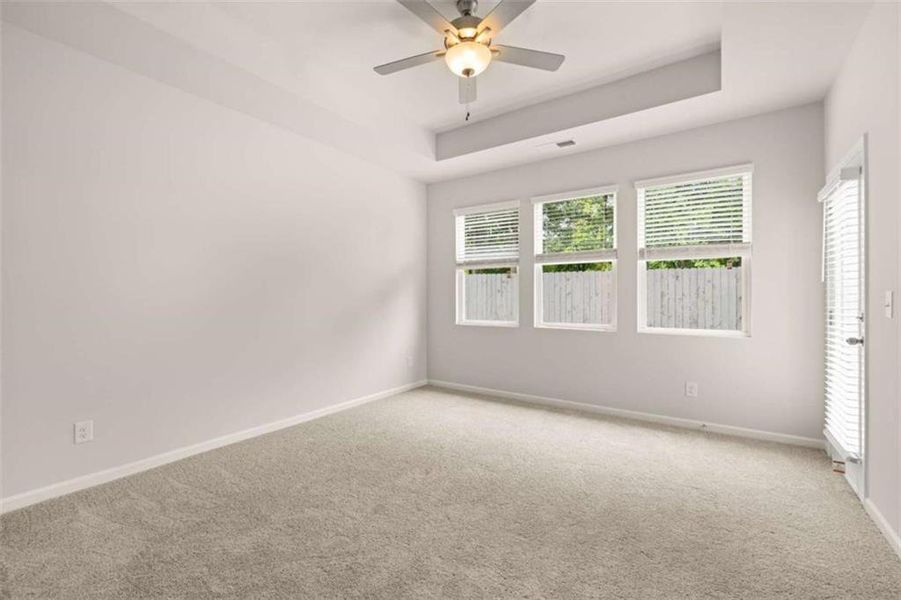 Spacious, unfurnished interior of a new home in The Retreat at Walden Park, Jonesboro (Image 12).