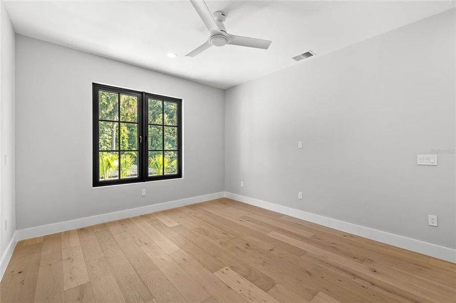 Spacious, unfurnished interior of a new home in , Orlando (Image 65). Spacious, unfurnished interior of a new home in , Orlando (Image 65).