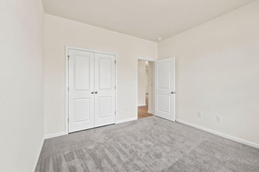 Spacious, unfurnished interior of a new home in Oak Grove, Conway (Image 13).