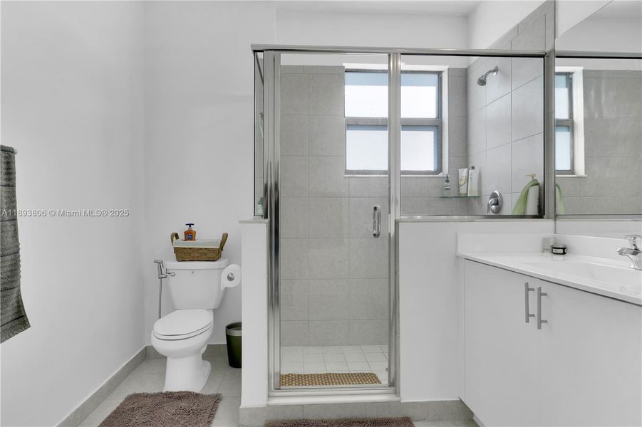 Furnished interior view inside a new home in , Miami (Image 13).