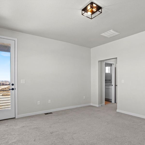 Spacious, unfurnished interior of a new home in Arras Park, Thornton (Image 15).