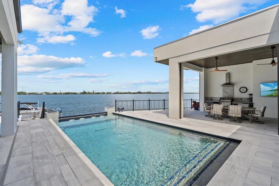 Image 53 of a home in .