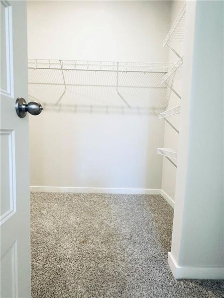 Spacious, unfurnished interior of a new home in Summerlin, Winder (Image 72).