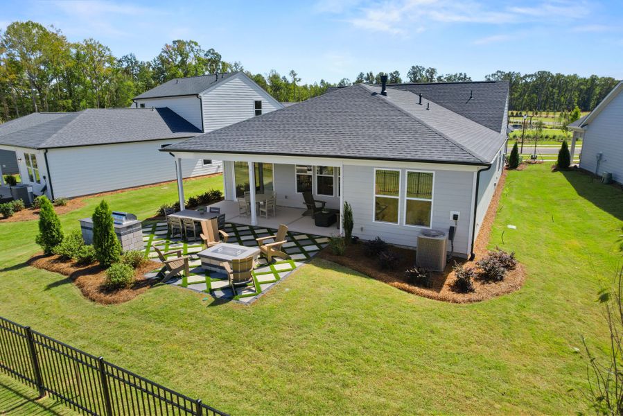 Representative exterior details of a home built from the Palmary by Del Webb in Del Webb Carolina Ridge, Midland (Image 4).