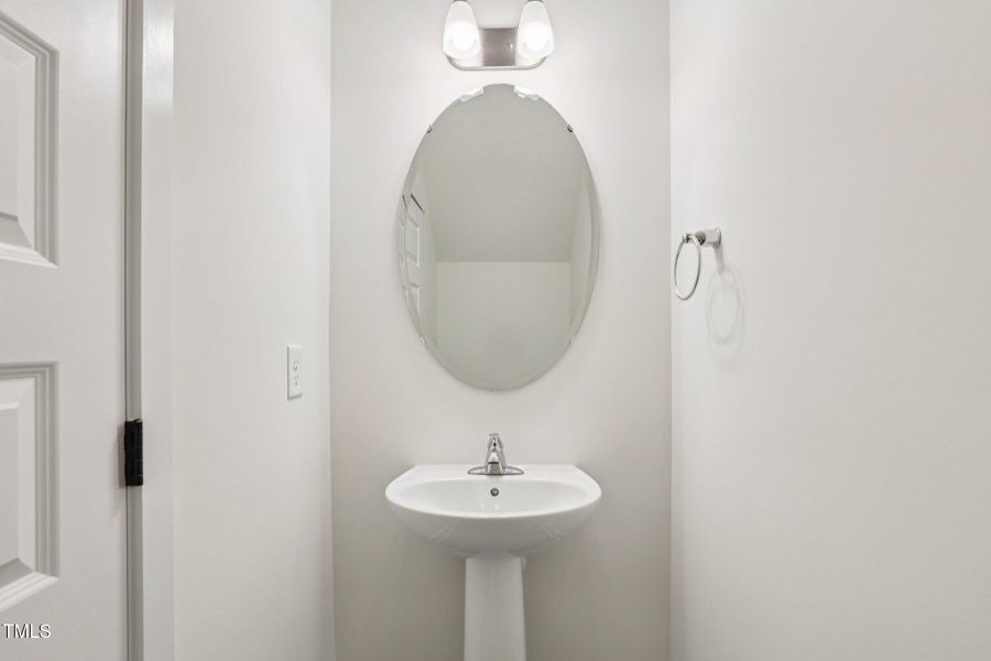 15-web-or-mls-176 Alden Wy-S3007-015 15-web-or-mls-176 Alden Wy-S3007-015