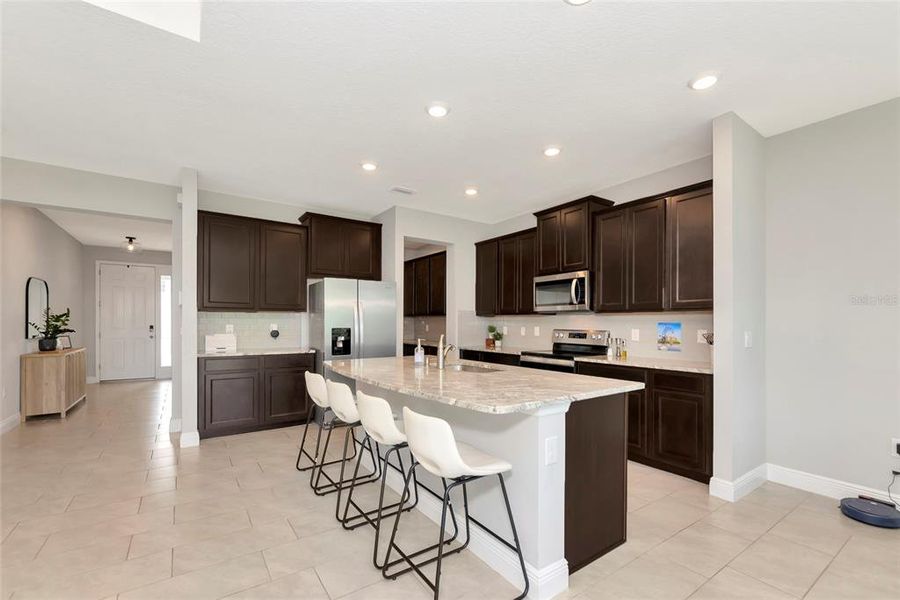 Furnished interior view inside a new home in , Apollo Beach (Image 53).