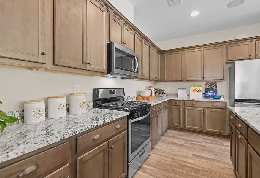 Kitchen - 11 of 37 Kitchen - 11 of 37