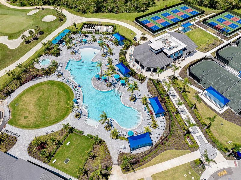 Community amenities in , Venice (Image 34). Community amenities in , Venice (Image 34).