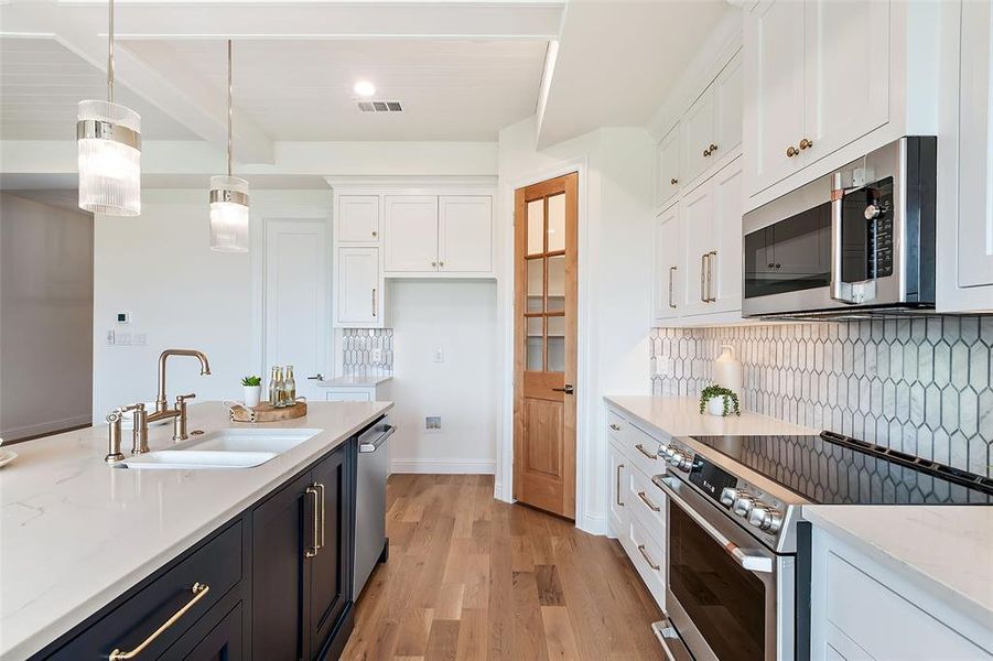Furnished interior view inside a new home in , Heath (Image 12).