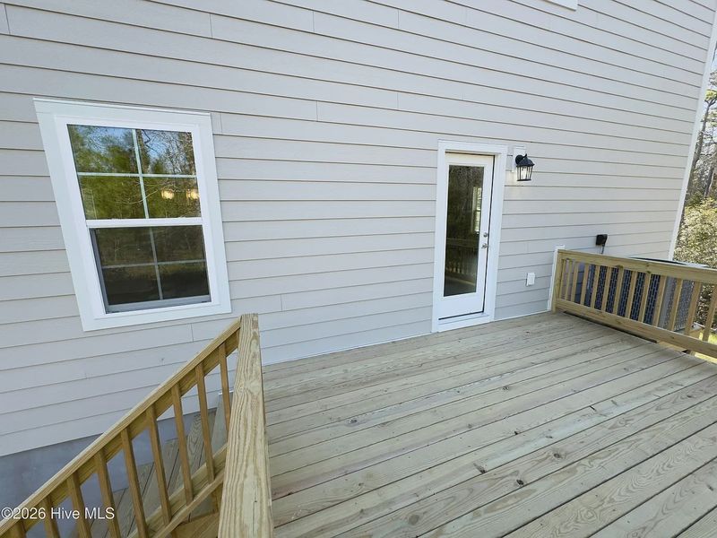 Exterior details and patio area of a home in Rutledge, Shallotte (Image 3).