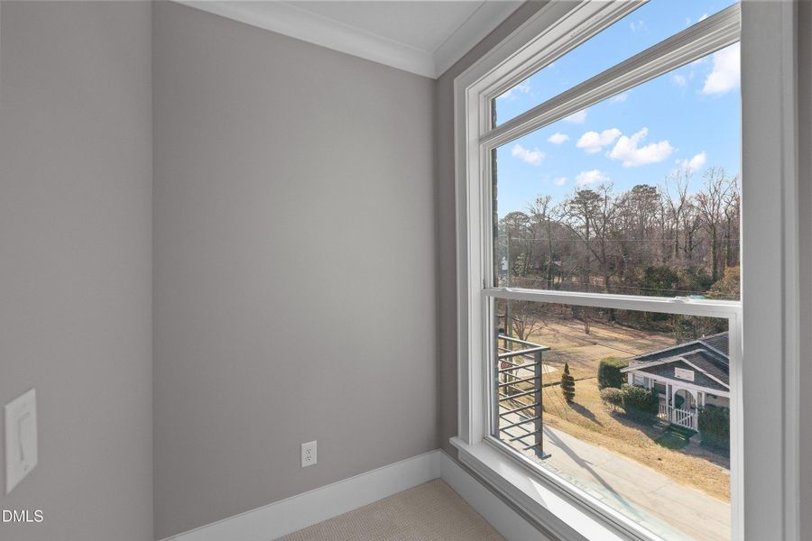 48-219 S West St_2337