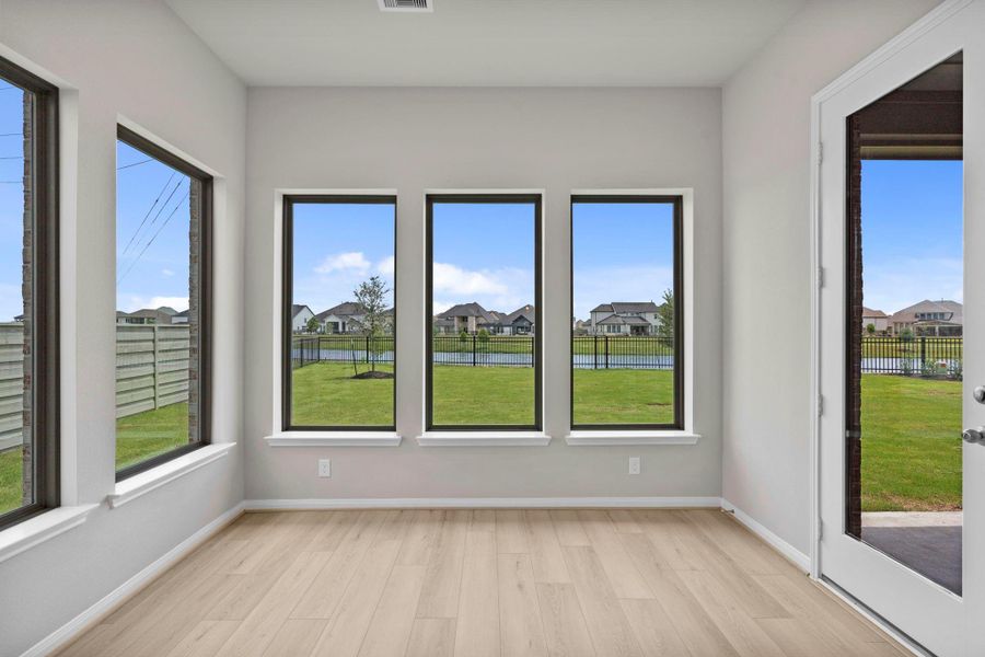 Spacious, unfurnished interior of a new home in Pomona, Manvel (Image 31).