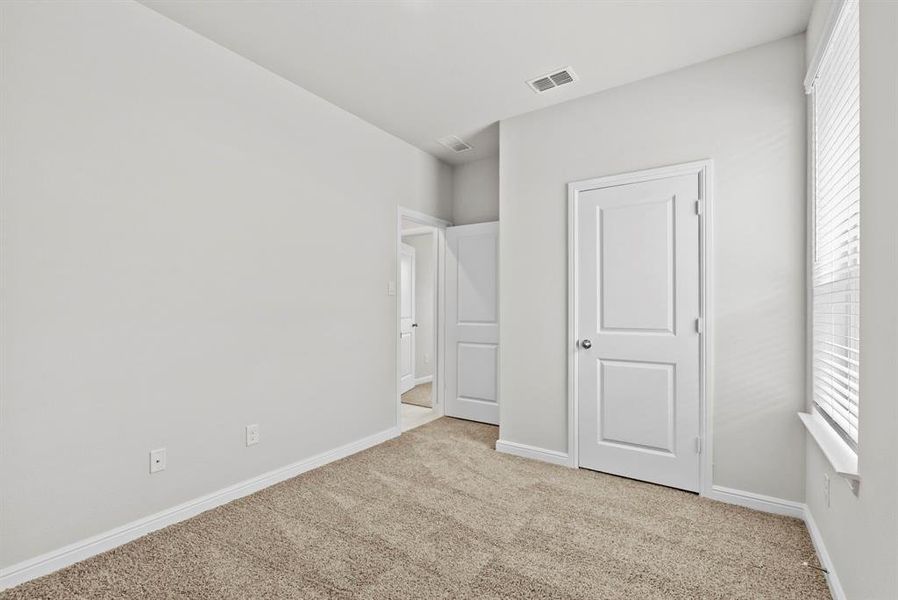 Spacious, unfurnished interior of a new home in Terra Trace, Fort Worth (Image 15). Spacious, unfurnished interior of a new home in Terra Trace, Fort Worth (Image 15).