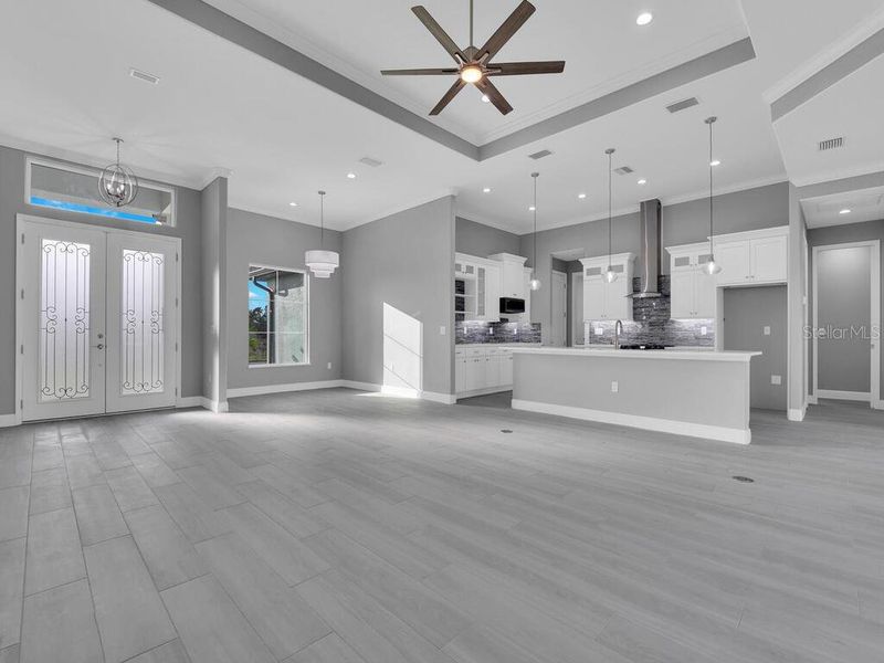 Spacious, unfurnished interior of a new home in , Rotonda West (Image 26).