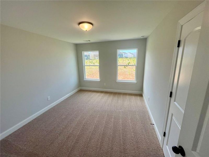 Spacious, unfurnished interior of a new home in Twin Lakes, Hoschton (Image 7).