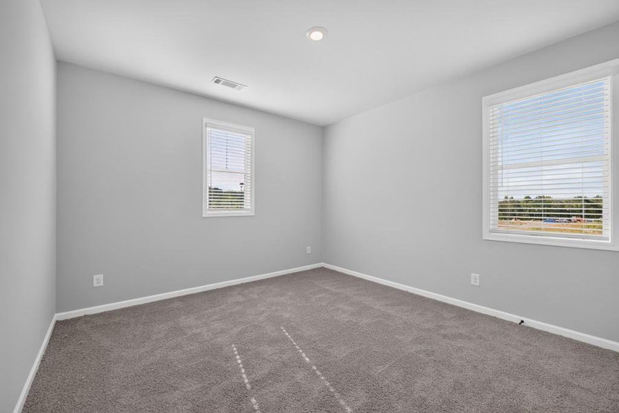 Spacious, unfurnished interior of a new home in , Commerce (Image 40).