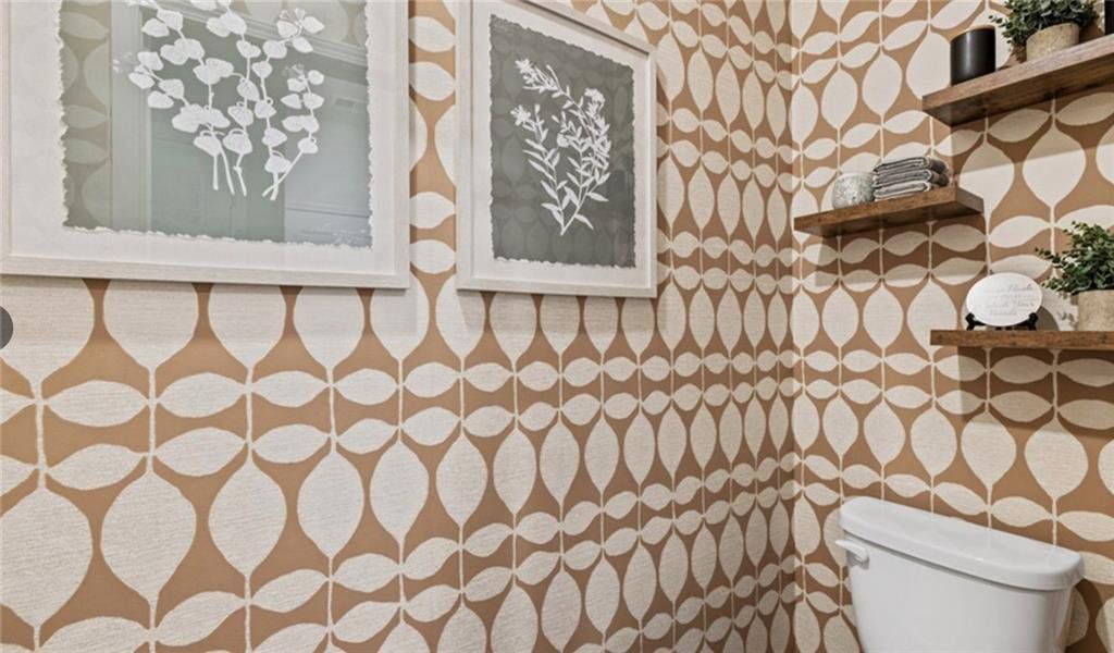 Furnished interior view inside a new home in Twin Lakes, Hoschton (Image 37).