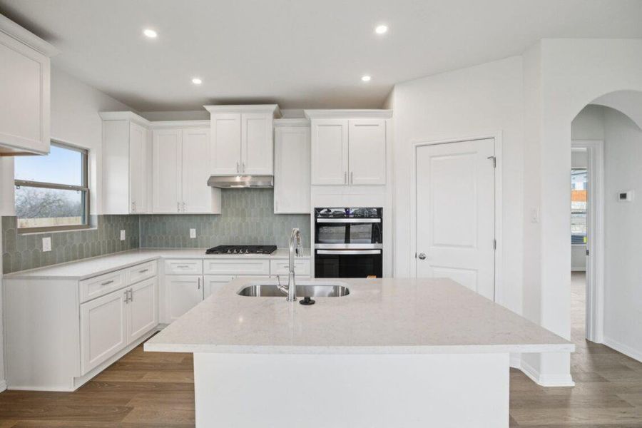 Photos are of a completed model of the same floor plan and are for illustrative purposes only. Actual home is under construction and design selections, materials, and features may differ. Confirm final specifications with the New Home Consultant.