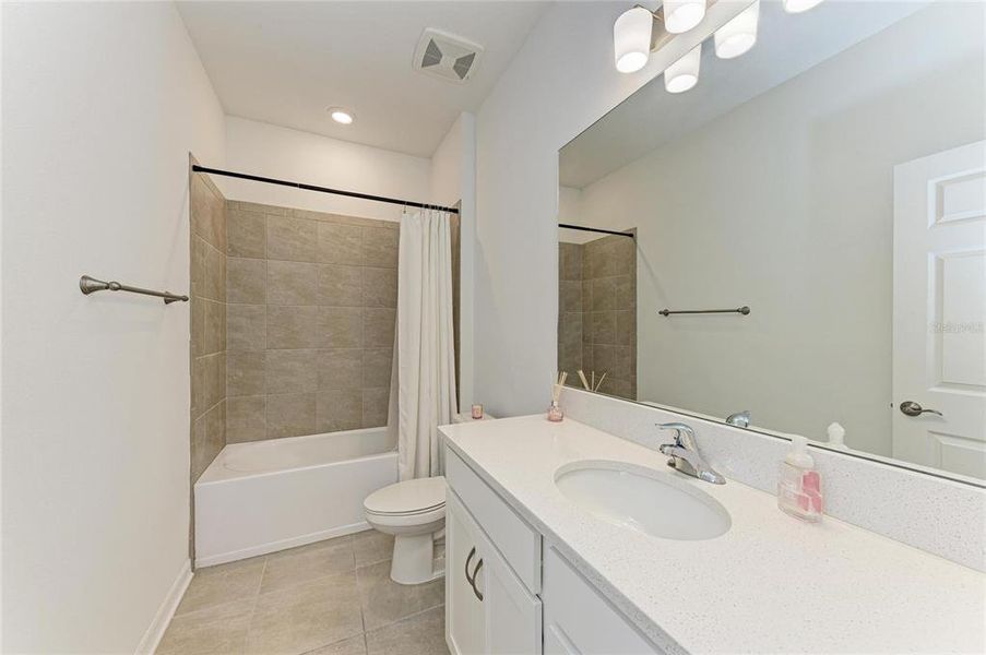 Furnished interior view inside a new home in , Sarasota (Image 5).