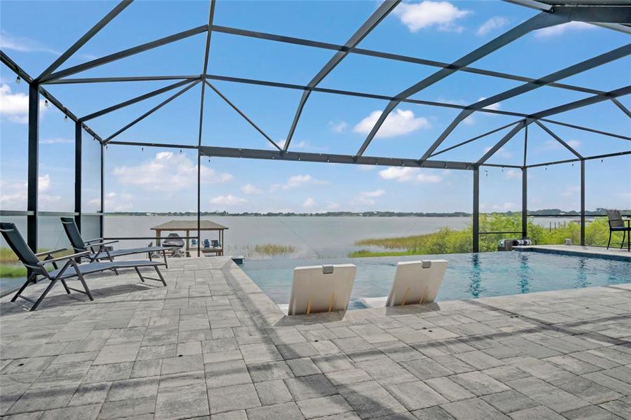 Image 67 of a home in .