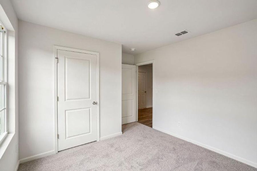 Spacious, unfurnished interior of a new home in Urban's Place, Chatsworth (Image 13).
