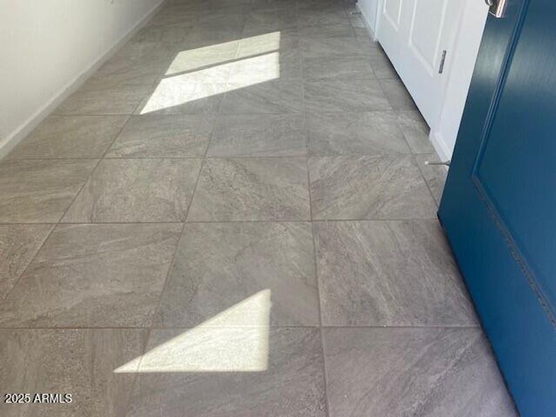 P35 Lot 8 Entry Tile