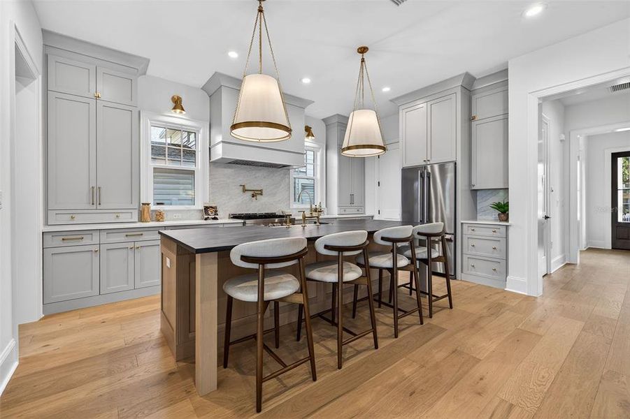 Furnished interior view inside a new home in , St. Petersburg (Image 36).