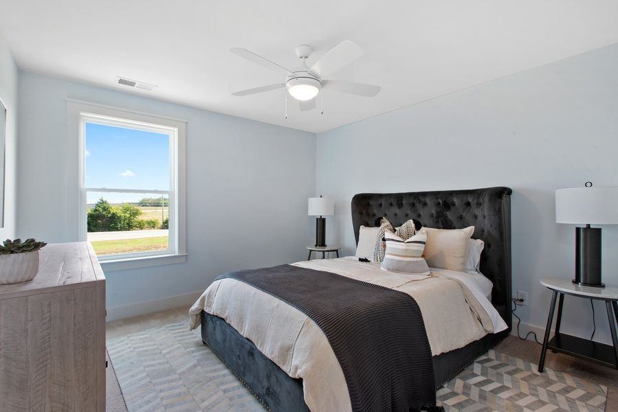 Lincoln New Home in Spring Hill, TN.  - Slide 20