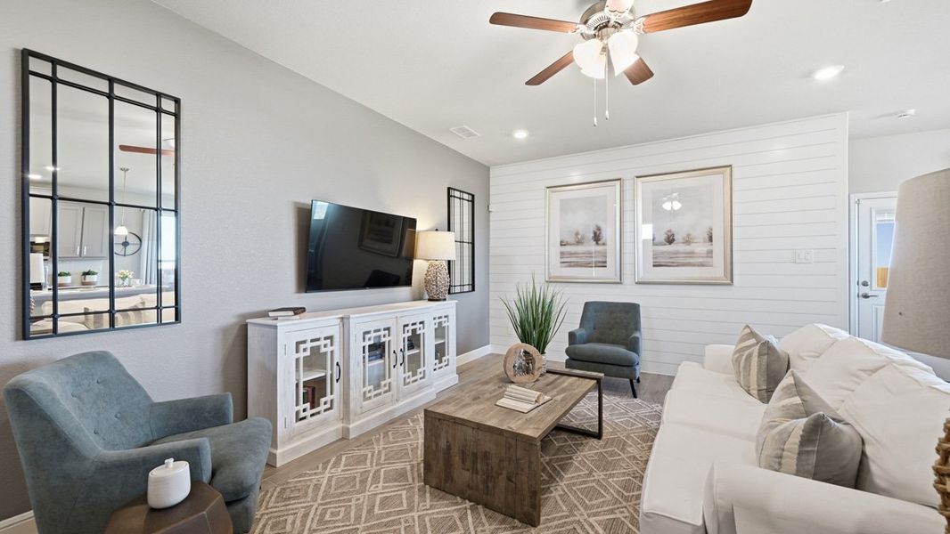 Furnished interior view inside a new home in Bluestem, Rhome (Image 18).