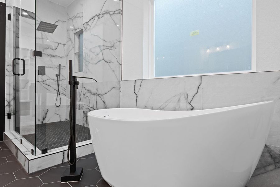 Image 6 of a home in . Image 6 of a home in .