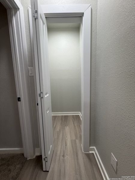 Spacious, unfurnished interior of a new home in , San Antonio (Image 6).