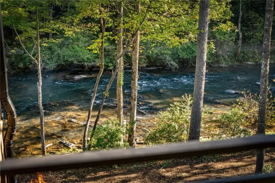 Natural landscape and outdoor views near in Ellijay (Image 18). Natural landscape and outdoor views near in Ellijay (Image 18).