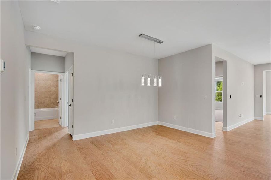Spacious, unfurnished interior of a new home in Lakecrest, Buford (Image 22).
