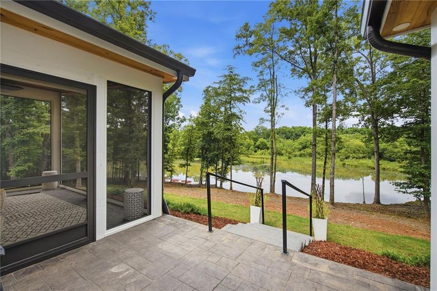 Exterior details and patio area of a home in , Eatonton (Image 28).