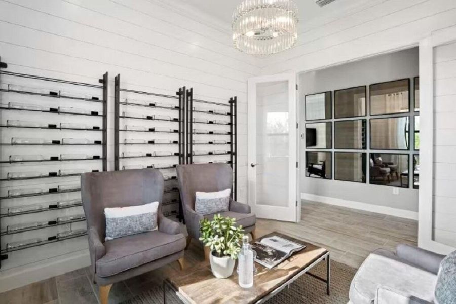 Enclosed Flex Space Enclosed Flex Space