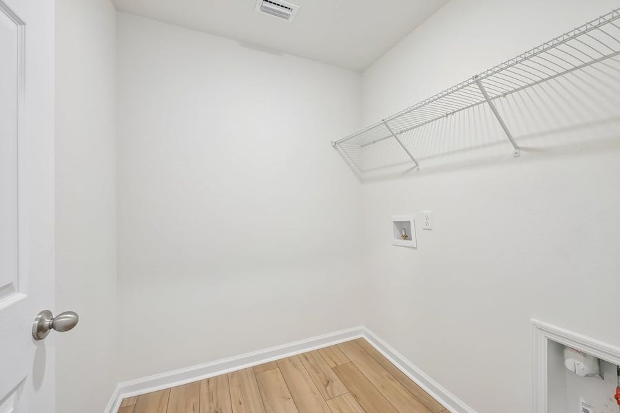 Spacious, unfurnished interior of a new home in Somerset - Executive Series, Palm Coast (Image 19). Spacious, unfurnished interior of a new home in Somerset - Executive Series, Palm Coast (Image 19).