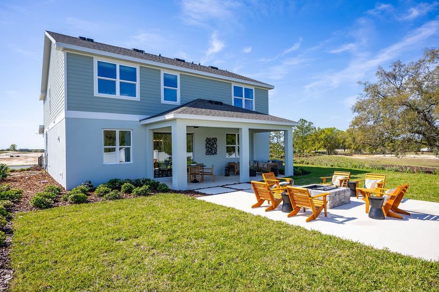 Representative exterior details of a home built from the Magnolia by Risewell Homes in Oakview, Apopka (Image 3).