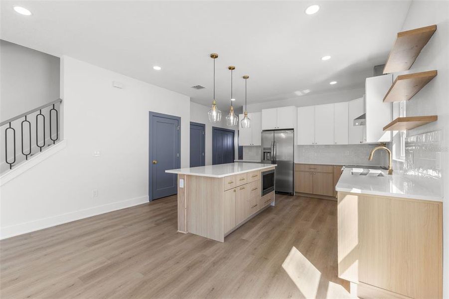 Furnished interior view inside a new home in , St. Petersburg (Image 6).