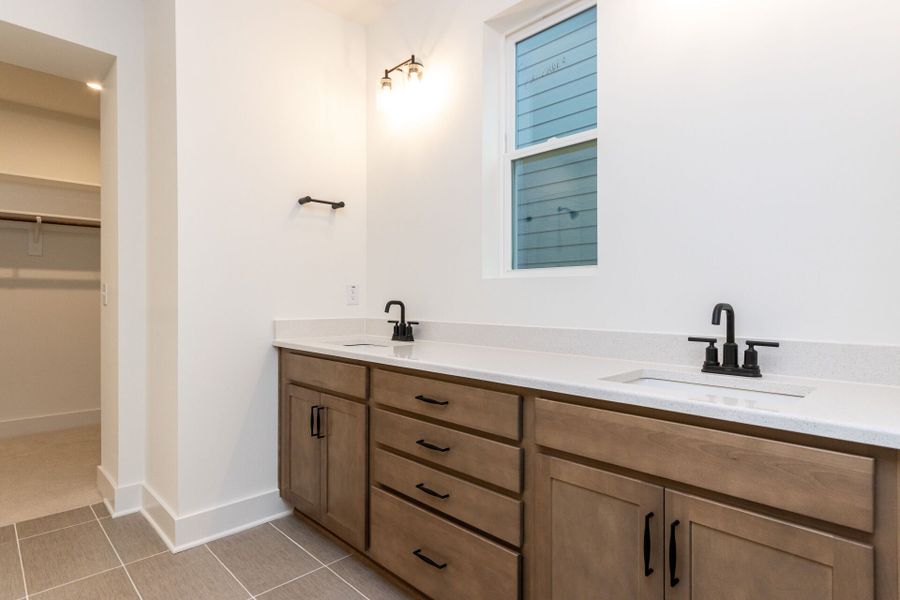 The Mosley - Owner's Bath The Mosley - Owner's Bath