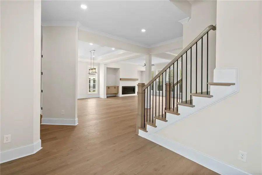 Spacious, unfurnished interior of a new home in Bellwyn, Johns Creek (Image 19).