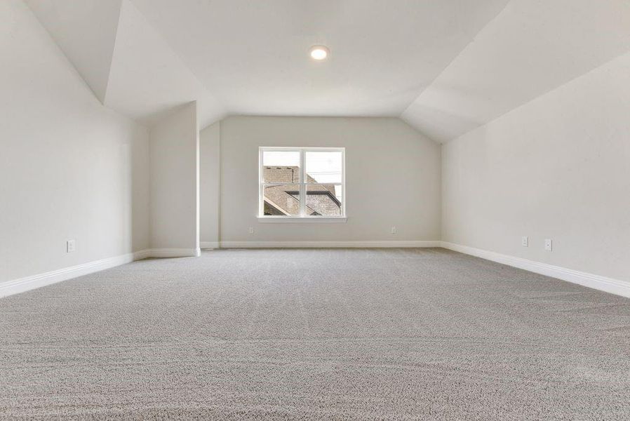 Spacious, unfurnished interior of a new home in Cedar Ridge Estates, Grand Prairie (Image 15). Spacious, unfurnished interior of a new home in Cedar Ridge Estates, Grand Prairie (Image 15).