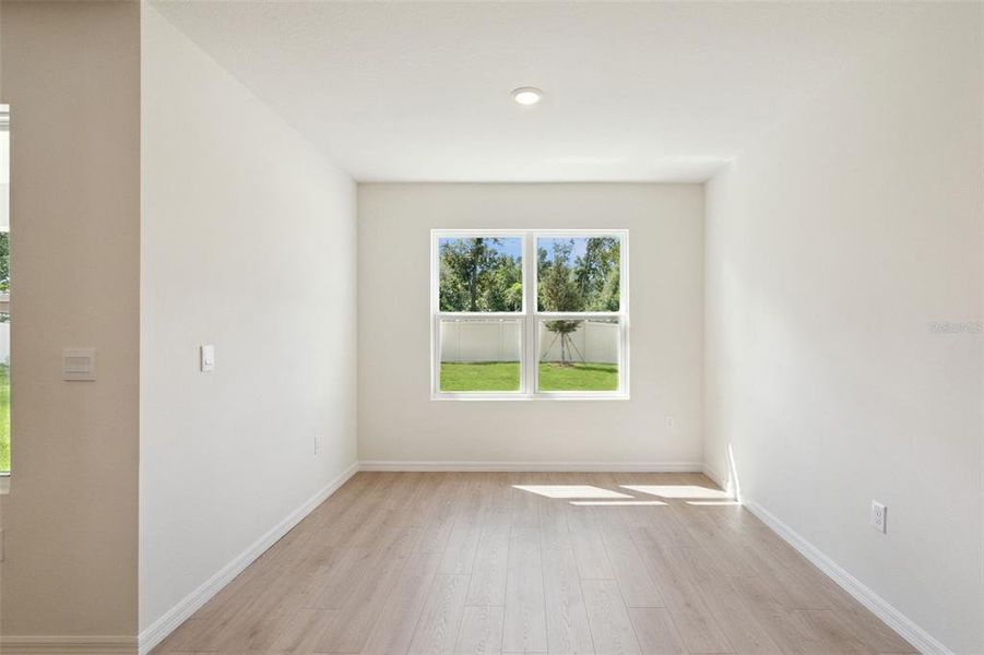 Spacious, unfurnished interior of a new home in , Daytona Beach (Image 28).