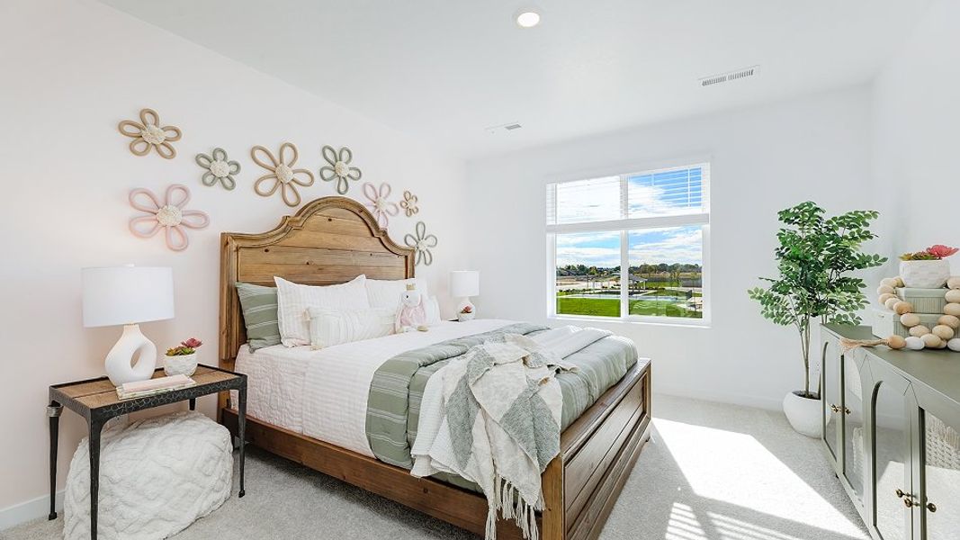 West Core P013 Maple Bed3 F2