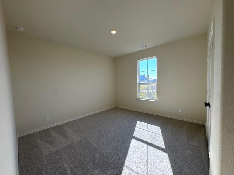 Spacious, unfurnished interior of a new home in Fairview Meadows, New Fairview (Image 13).