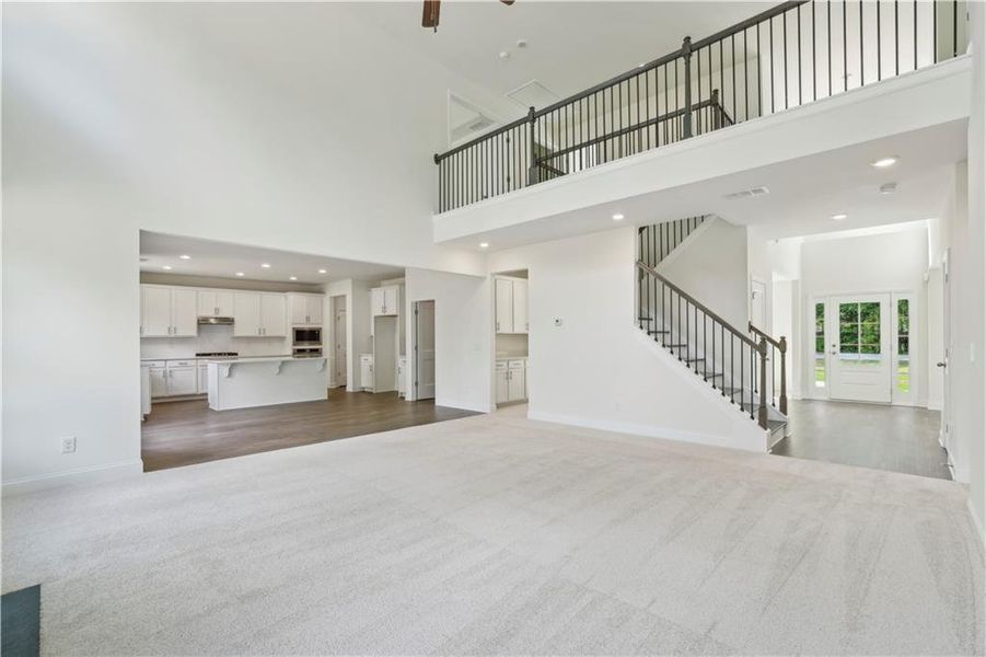 Spacious, unfurnished interior of a new home in , Sugar Hill (Image 7).