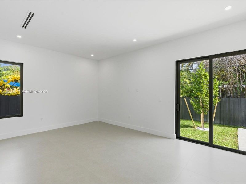 Spacious, unfurnished interior of a new home in , Miami (Image 25). Spacious, unfurnished interior of a new home in , Miami (Image 25).