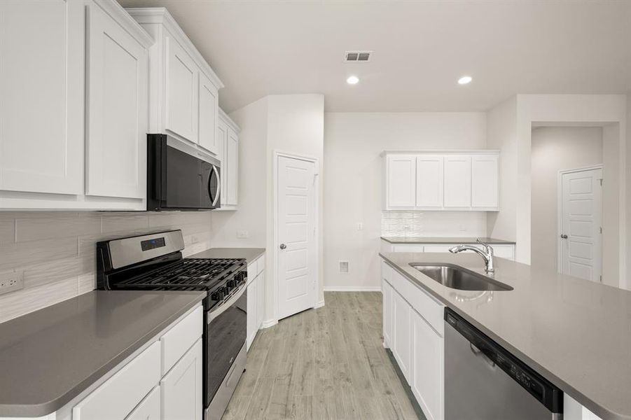 304 COmanche- Living Room (2)